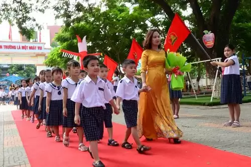 STT ngày khai giảng hay ngắn, STT thả thính ngày khai giảng-11